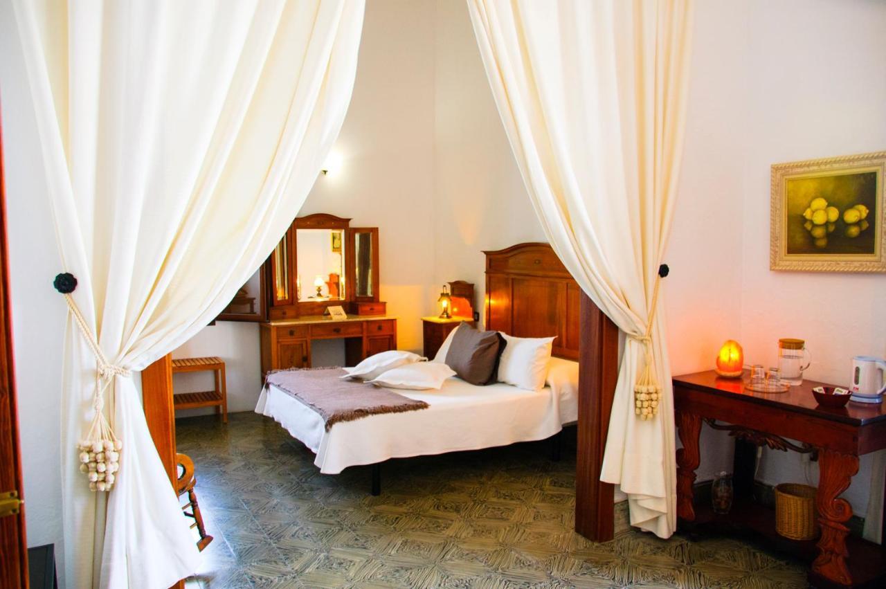 Casa Rural Villa Lola Y Juan อาริอา ภายนอก รูปภาพ