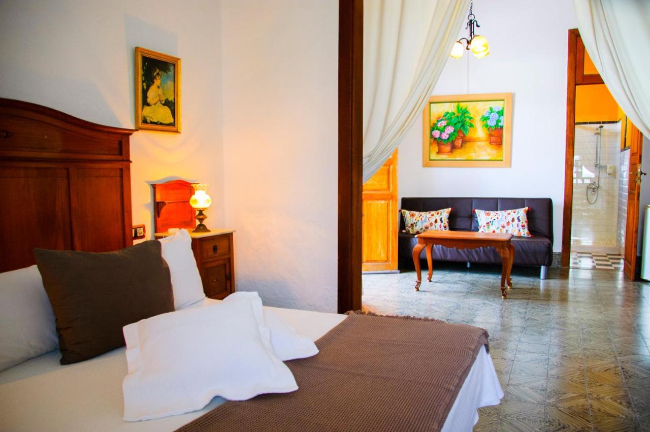 Casa Rural Villa Lola Y Juan อาริอา ภายนอก รูปภาพ